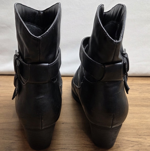 Black Top Ankle Buckle Strap Biker Boots Size 9 M - Picture 5 of 8